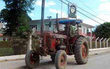 На Кубе построят американский завод тракторов