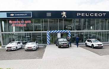 В Днепропетровске открылся автомобильный салон Peugeot