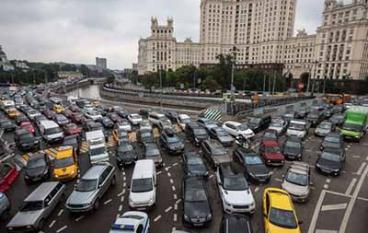 В Москве власти продолжают экспериментировать с дорогами