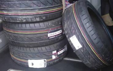 Bridgestone Potenza RE 002 Adrenalin