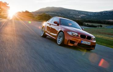 BMW 1-й серии M Coupe — комфортный, удобный автомобиль для любых дорог